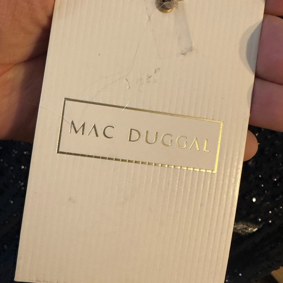 (238) ❤️ BNWT MAC DUGGAL
Sequined V Neck Bishop Sleeve Dress DRESS # 93593 - Picture 10 of 10